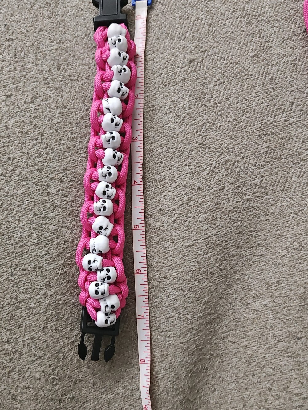 Skull Paracord Bracelet Pink With Plastic Beads And Black Plastic Buckle 9" - Picture 2 of 2